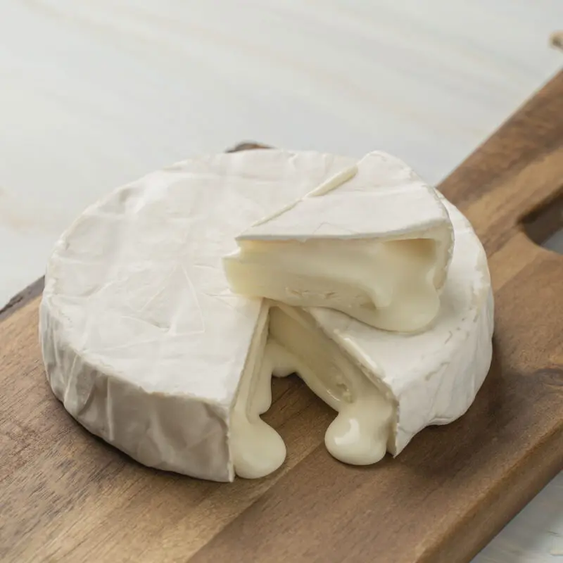 カマンベールチーズ まるごとぺろり 大量消費にも ピーマンのカマンベールチーズ詰め しまねおおなんチーズ工房